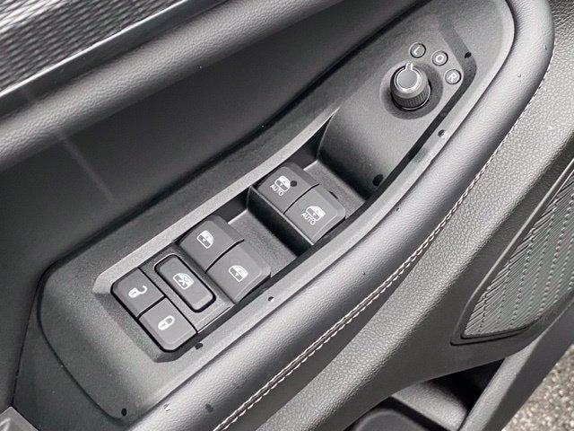 2025 Jeep Grand Cherokee L Laredo 4x4