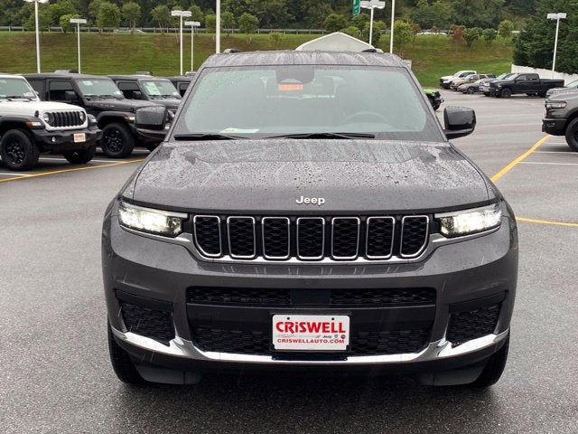 2025 Jeep Grand Cherokee L Laredo 4x4