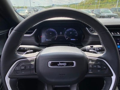 2025 Jeep Grand Cherokee L Laredo X 4x4
