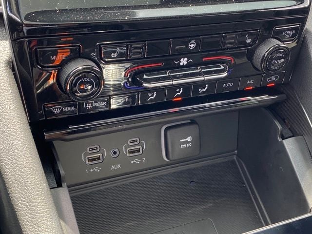 2025 Jeep Grand Cherokee L Laredo X 4x4