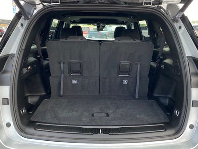 2025 Jeep Grand Cherokee L Laredo X 4x4