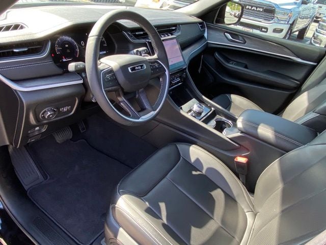 2025 Jeep Grand Cherokee L Limited 4x4