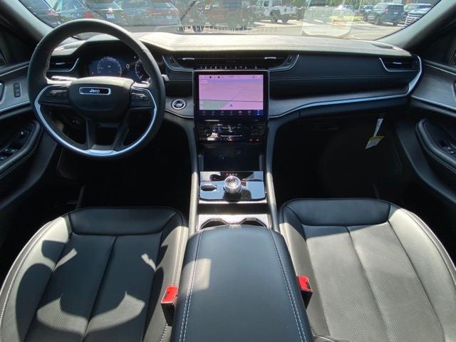 2025 Jeep Grand Cherokee L Limited 4x4