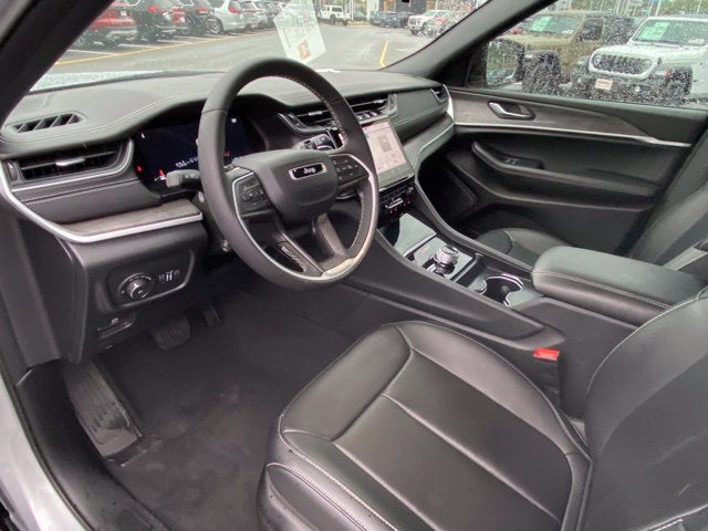 2025 Jeep Grand Cherokee L Limited 4x4
