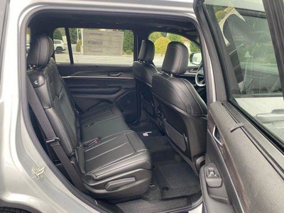 2025 Jeep Grand Cherokee L Limited 4x4