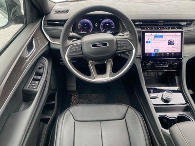 2025 Jeep Grand Cherokee L Limited 4x4