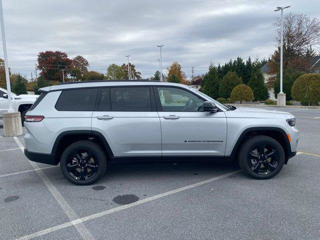 2025 Jeep Grand Cherokee L Limited 4x4