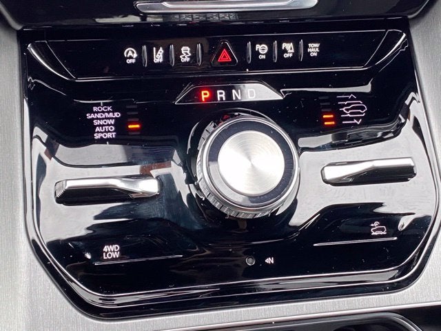2026 Jeep Grand Wagoneer Upland 4x4
