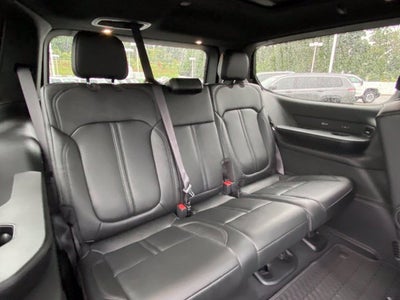 2026 Jeep Grand Wagoneer Upland 4x4