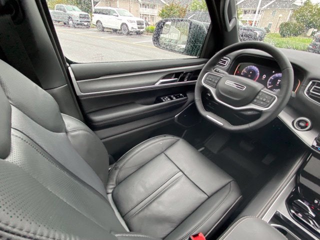 2026 Jeep Grand Wagoneer Upland 4x4