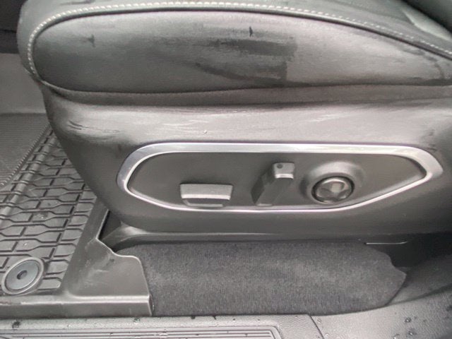 2026 Jeep Grand Wagoneer Upland 4x4
