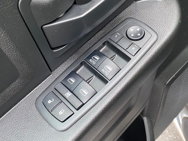 2019 RAM 1500 Classic Express Quad Cab 4x4 6'4' Box