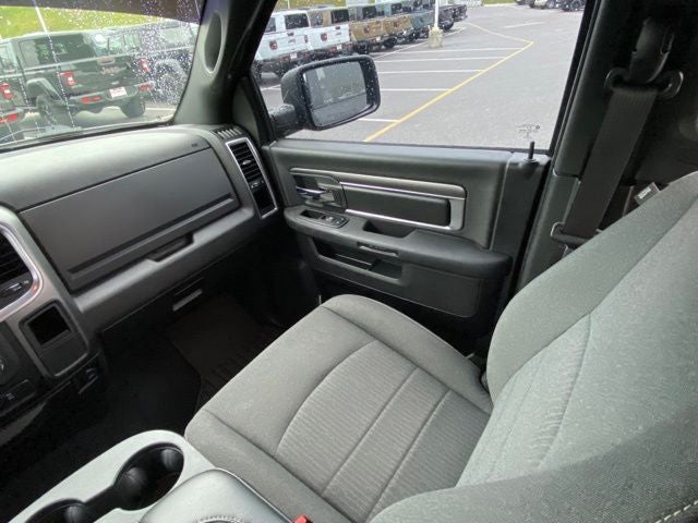 2021 RAM 1500 Classic Warlock Crew Cab 4x4 5'7' Box