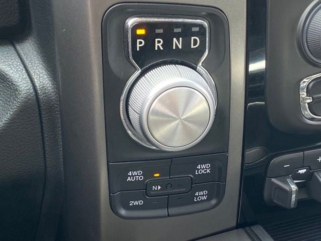 2017 RAM 1500 Night Crew Cab 4x4 6'4' Box