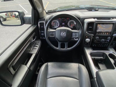 2017 RAM 1500 Night Crew Cab 4x4 6'4' Box