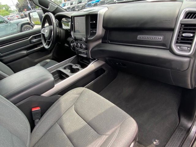 2022 RAM 1500 Big Horn Crew Cab 4x4 5'7' Box