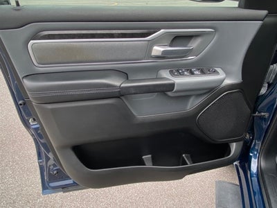 2021 RAM 1500 Big Horn Crew Cab 4x4 5'7' Box