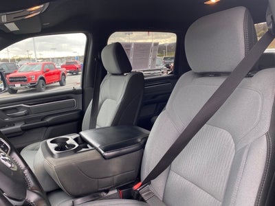 2021 RAM 1500 Big Horn Crew Cab 4x4 5'7' Box