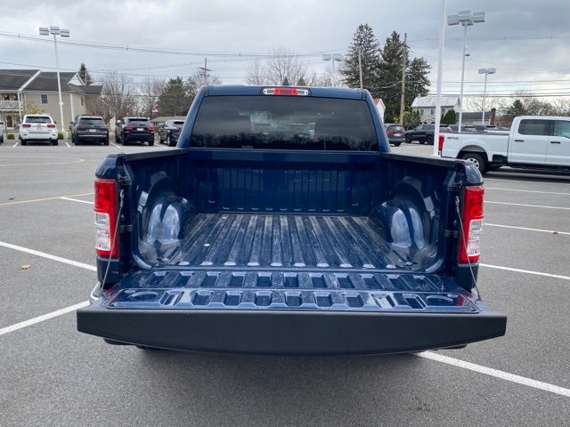 2021 RAM 1500 Big Horn Crew Cab 4x4 5'7' Box