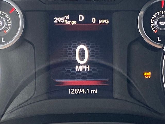 2025 RAM 1500 Tradesman Crew Cab 4x4 5'7' Box