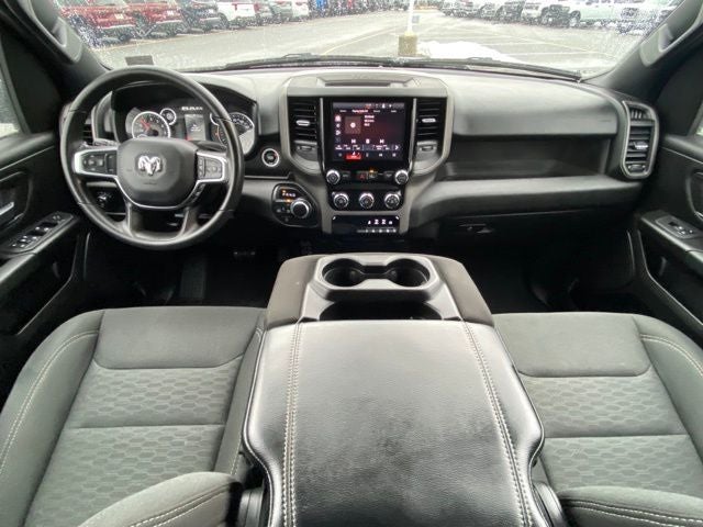 2025 RAM 1500 Tradesman Crew Cab 4x4 5'7' Box