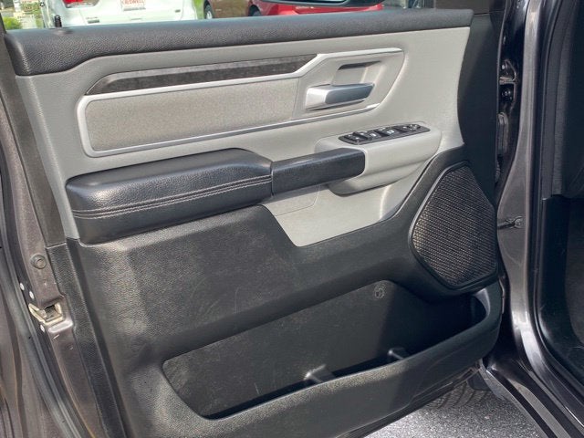 2020 RAM 1500 Big Horn Quad Cab 4x4 6'4' Box