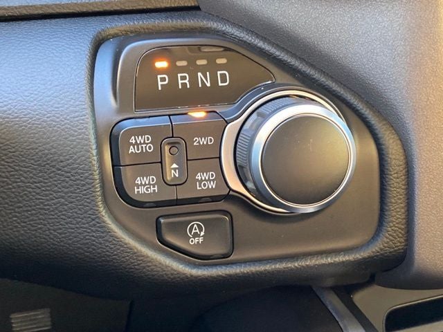 2021 RAM 1500 Big Horn Crew Cab 4x4 5'7' Box