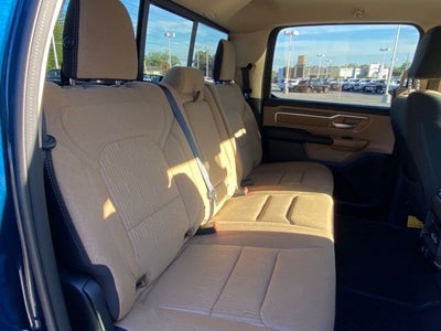 2021 RAM 1500 Big Horn Crew Cab 4x4 5'7' Box