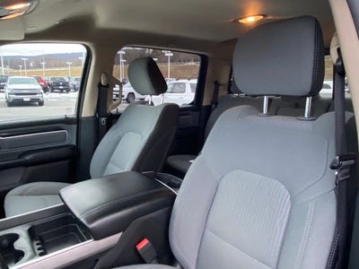 2019 RAM 1500 Big Horn/Lone Star Crew Cab 4x4 5'7' Box