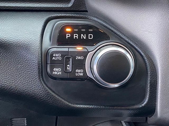 2019 RAM 1500 Big Horn/Lone Star Crew Cab 4x4 5'7' Box