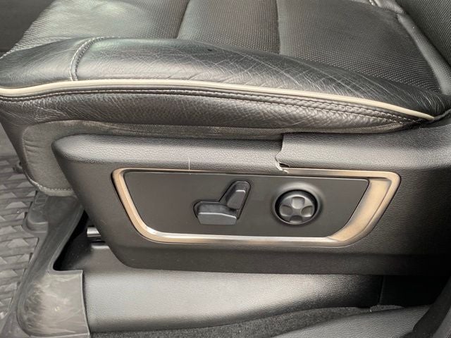 2019 RAM 1500 Limited Crew Cab 4x4 5'7' Box