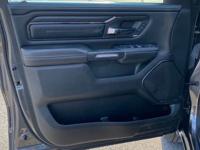 2022 RAM 1500 Limited Crew Cab 4x4 5'7' Box