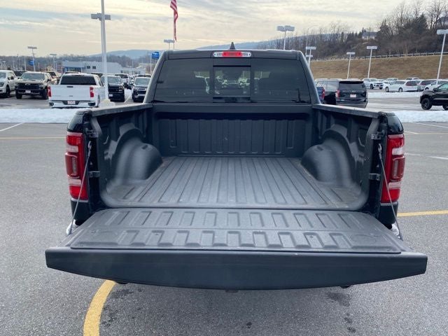 2022 RAM 1500 Limited Crew Cab 4x4 5'7' Box