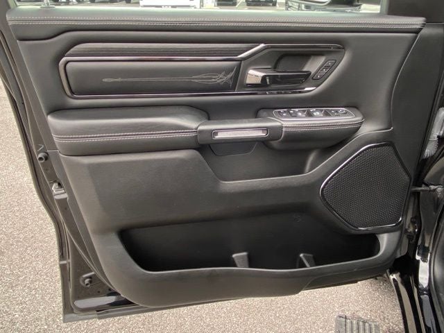 2022 RAM 1500 Limited Crew Cab 4x4 5'7' Box