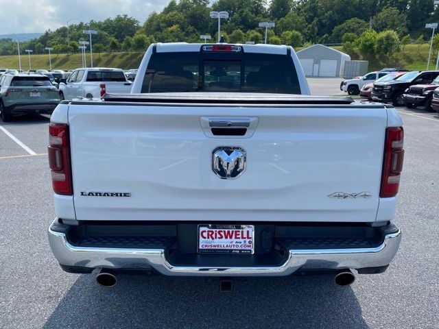 2020 RAM 1500 Laramie Crew Cab 4x4 5'7' Box
