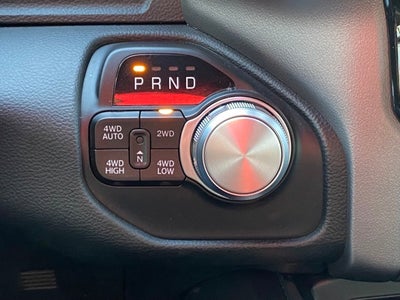 2022 RAM 1500 Laramie Crew Cab 4x4 5'7' Box