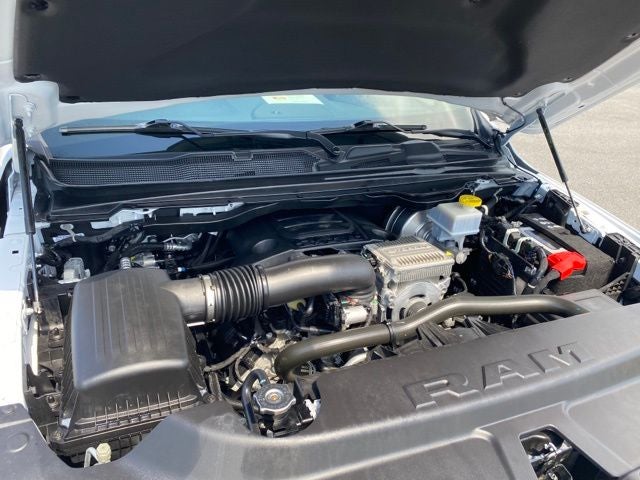 2023 RAM 1500 Laramie Crew Cab 4x4 5'7' Box