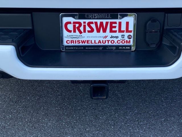 2023 RAM 1500 Laramie Crew Cab 4x4 5'7' Box