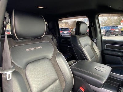 2022 RAM 1500 Laramie Crew Cab 4x4 5'7' Box
