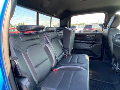 2022 RAM 1500 Laramie Crew Cab 4x4 5'7' Box