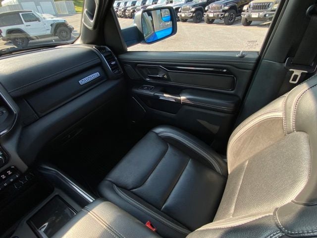 2022 RAM 1500 Laramie Crew Cab 4x4 5'7' Box