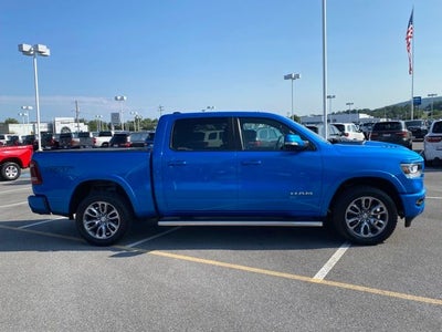 2022 RAM 1500 Laramie Crew Cab 4x4 5'7' Box