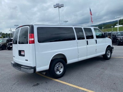 2025 Chevrolet Express Passenger RWD 3500 Extended Wheelbase LT