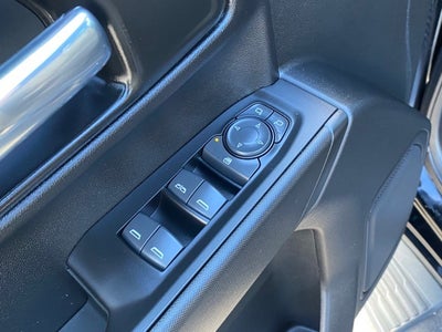 2022 Chevrolet Silverado 1500 LTD 4WD Double Cab Standard Bed Custom