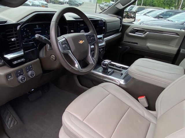 2023 Chevrolet Silverado 1500 4WD Crew Cab Short Bed LTZ