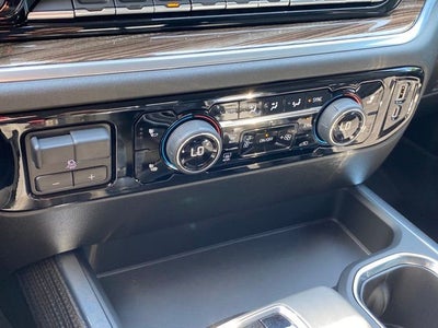 2025 Chevrolet Silverado 1500 4WD Crew Cab Short Bed RST