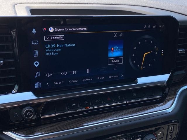 2025 Chevrolet Silverado 1500 4WD Crew Cab Short Bed RST