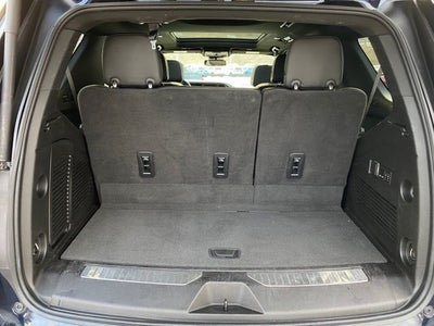 2023 GMC Yukon 4WD Denali