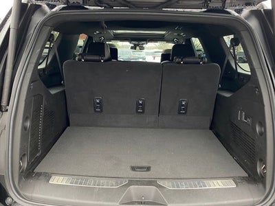 2023 GMC Yukon XL 4WD AT4