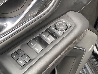 2023 GMC Yukon XL 4WD AT4